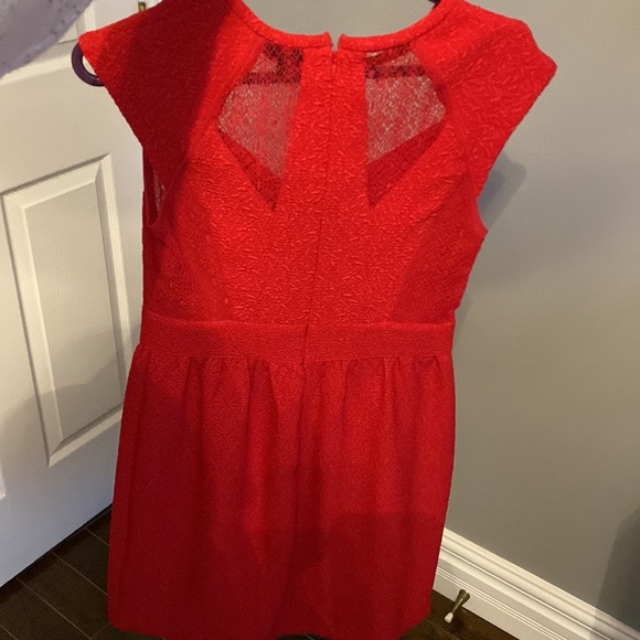 Dynamite hot red dress - Picture 3 of 4